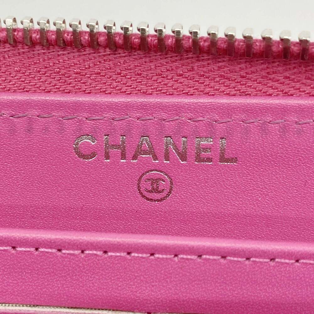 CHANEL Pink Caviar Leather Wallet - Picture 4 of 7